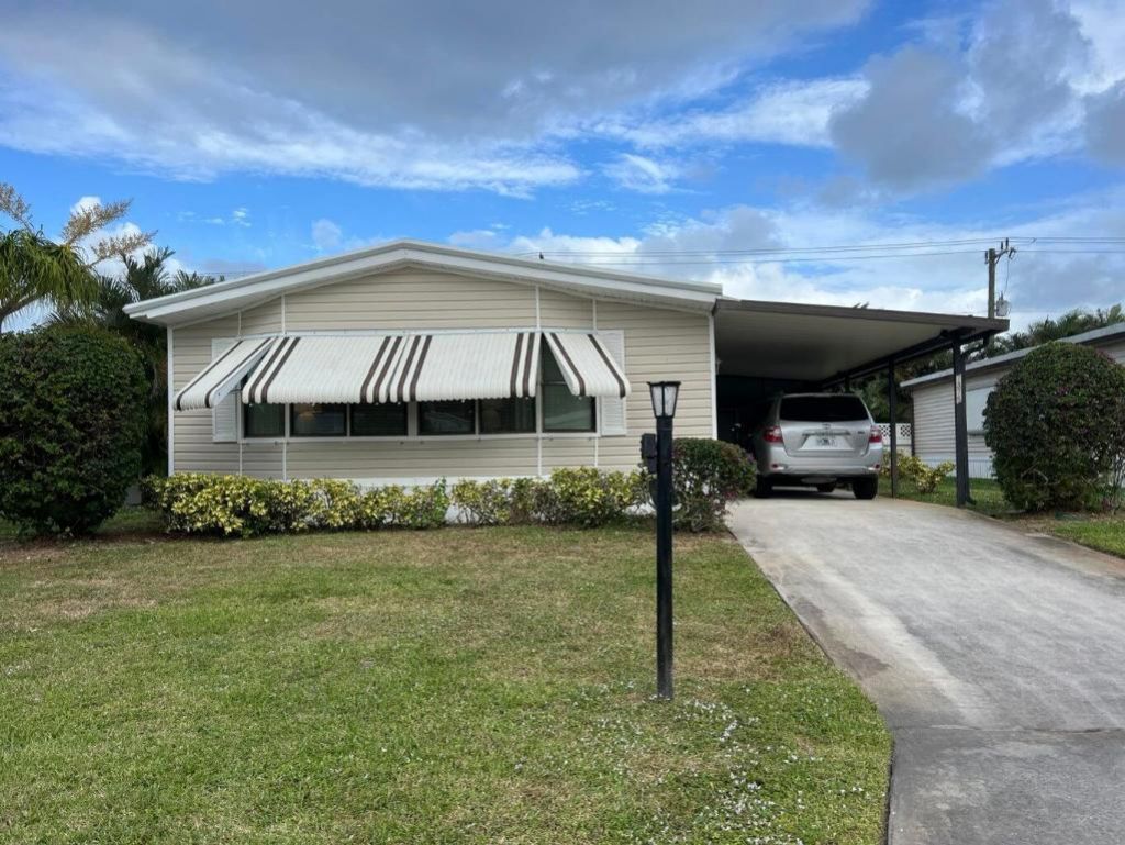 7375 SE Independence Avenue, Hobe Sound, FL 33455 Photo