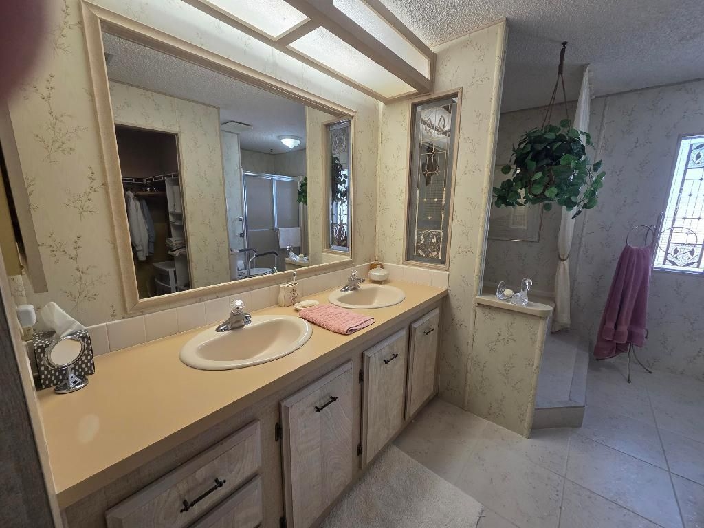 7375 SE Independence Avenue, Hobe Sound, FL 33455 Photo