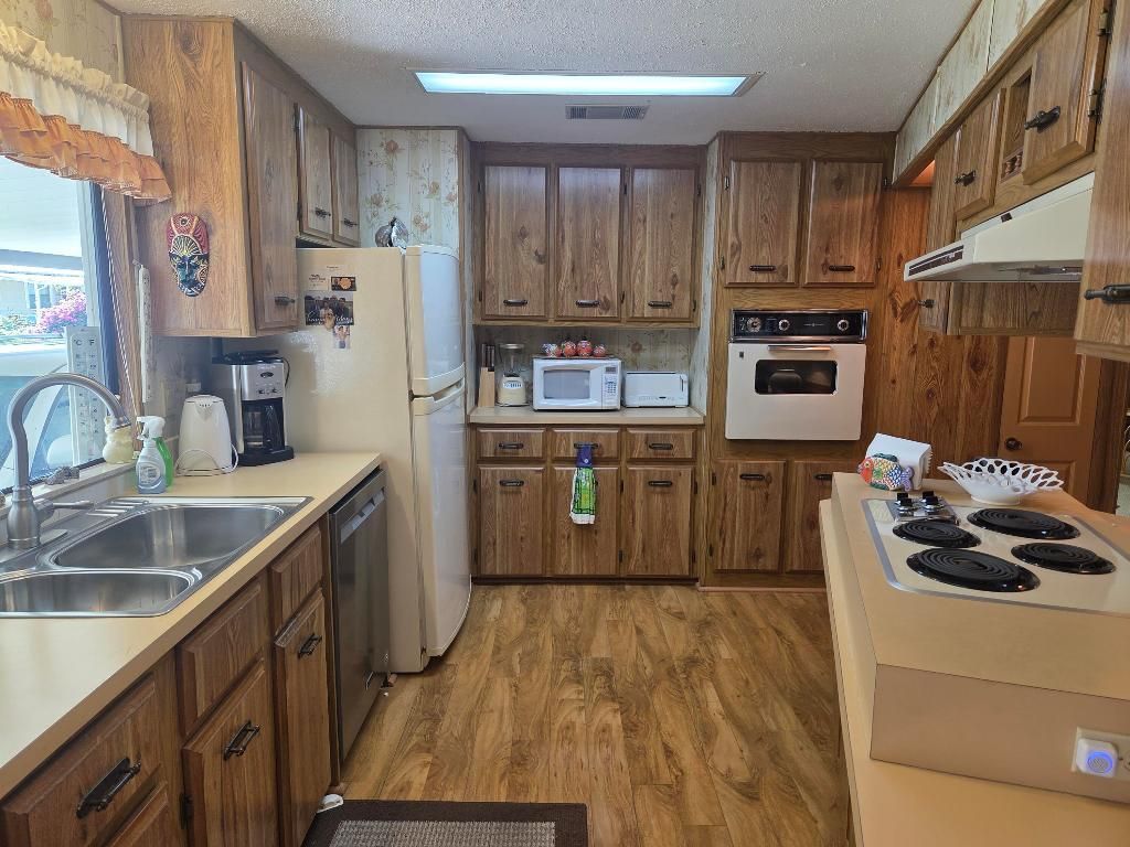 7375 SE Independence Avenue, Hobe Sound, FL 33455 Photo