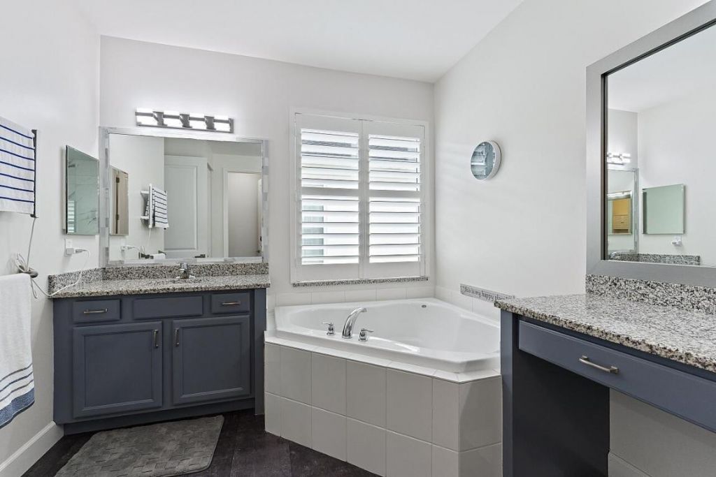 11798 SW Waterford Isle Way, Port Saint Lucie, FL 34987 Photo