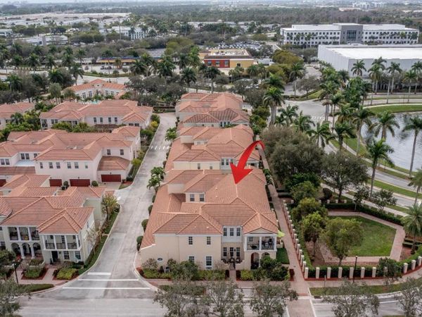 8257 NW 8th Way, Boca Raton, FL 33487