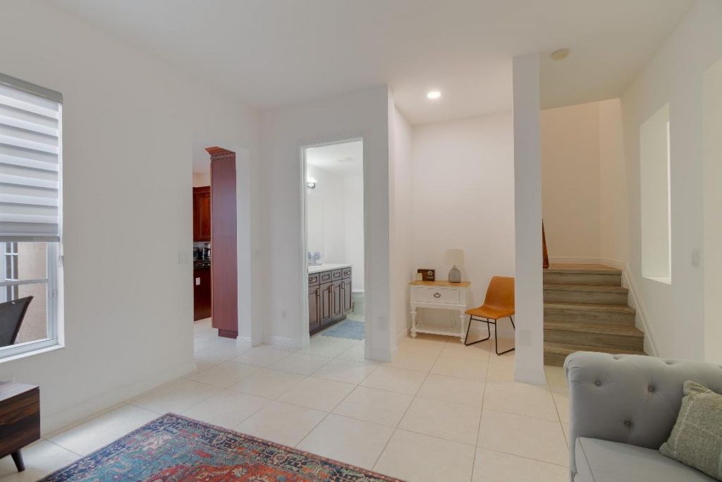 8257 NW 8th Way, Boca Raton, FL 33487 Photo