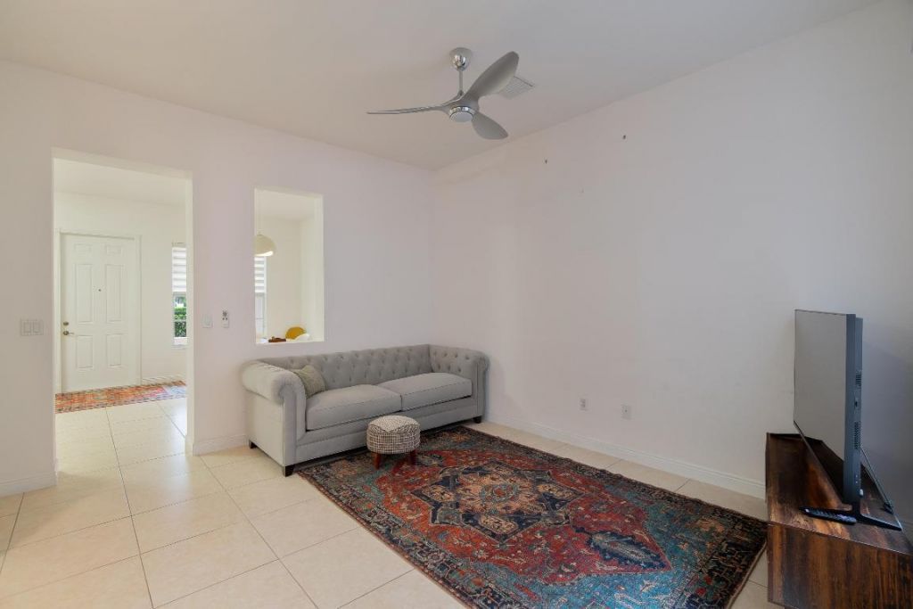 8257 NW 8th Way, Boca Raton, FL 33487 Photo