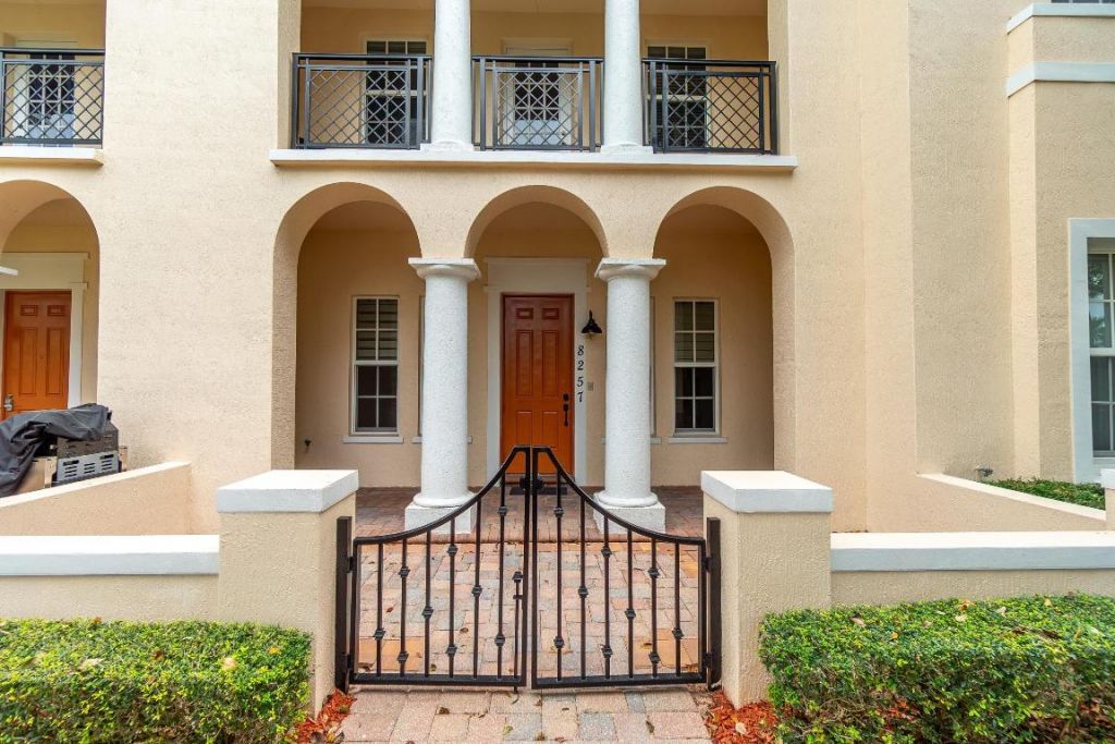 8257 NW 8th Way, Boca Raton, FL 33487 Photo