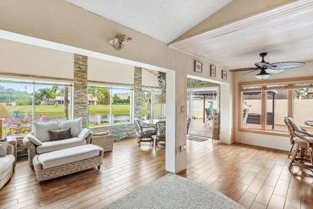 419 SW 28th Avenue, Delray Beach, FL 33445 Photo