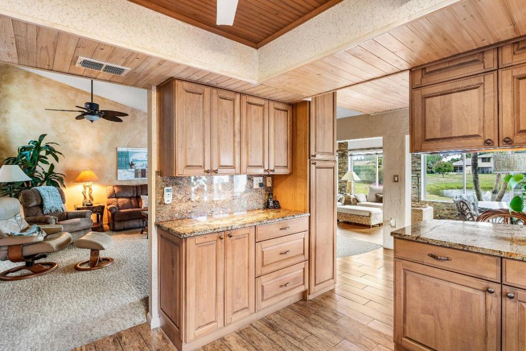 419 SW 28th Avenue, Delray Beach, FL 33445 Photo