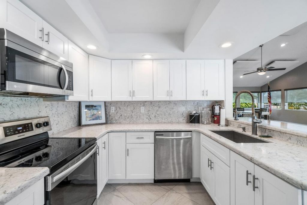 419 SW 28th Avenue, Delray Beach, FL 33445 Photo