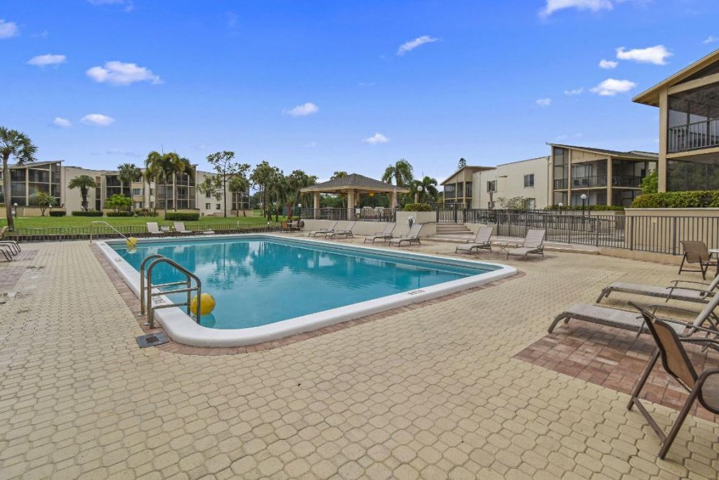 11811 Avenue Of Pga, Unit 2d-2, Palm Beach Gardens, FL 33418 Photo