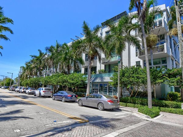 180 NE 4th Avenue, Unit 406, Delray Beach, FL 33483