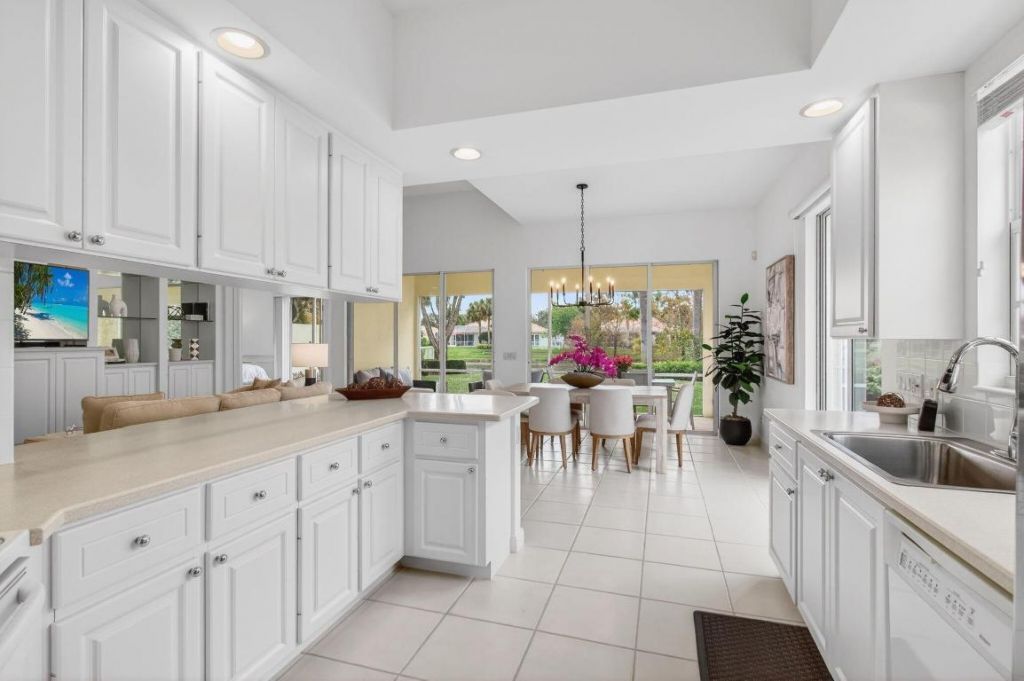 8372 Dominica Place, Wellington, FL 33414 Photo