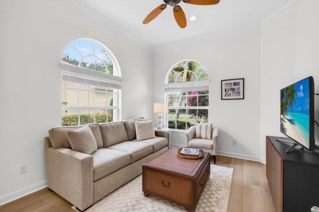 8372 Dominica Place, Wellington, FL 33414 Photo