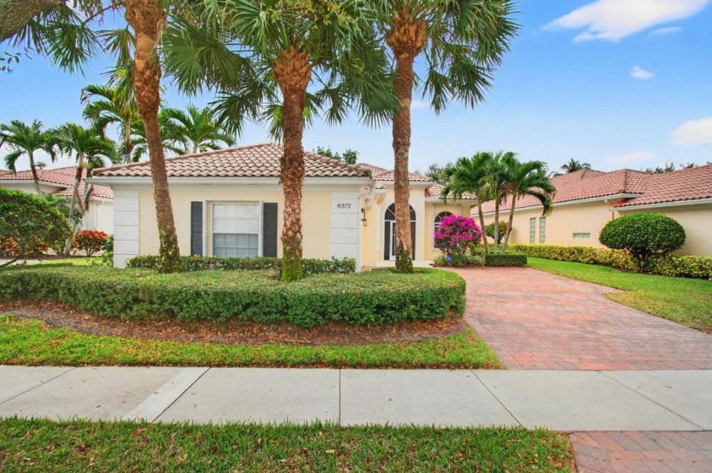 8372 Dominica Place, Wellington, FL 33414 Photo