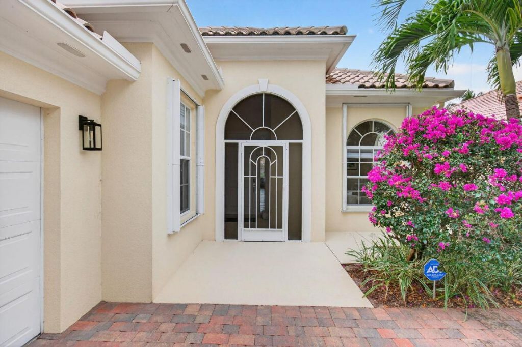 8372 Dominica Place, Wellington, FL 33414 Photo