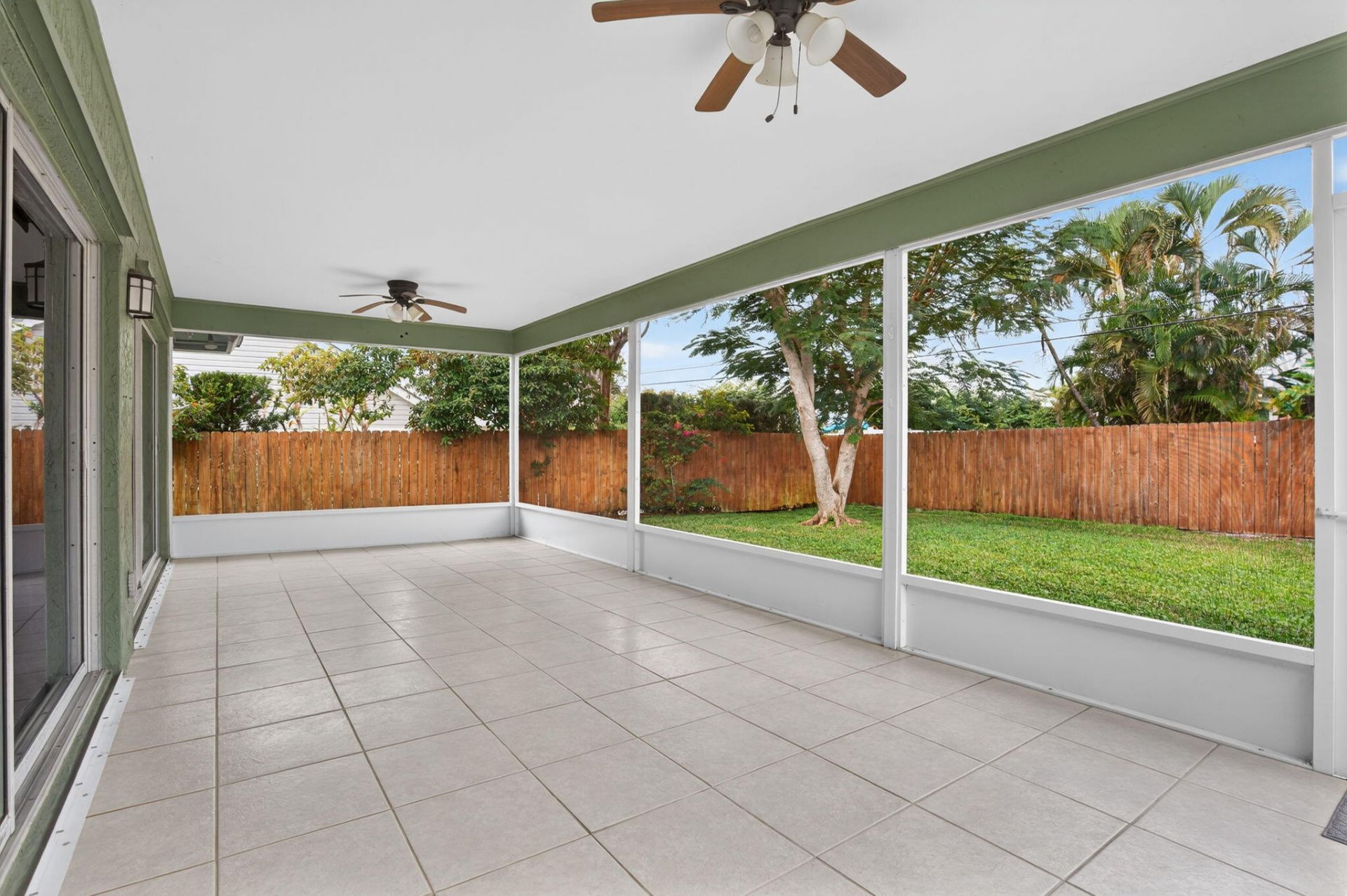 9275 SE Mercury Street, Hobe Sound, FL 33455 Photo