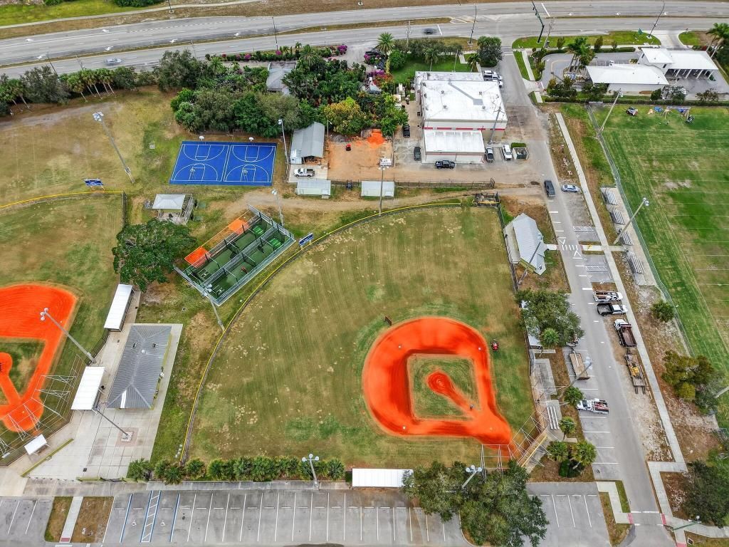 9275 SE Mercury Street, Hobe Sound, FL 33455 Photo