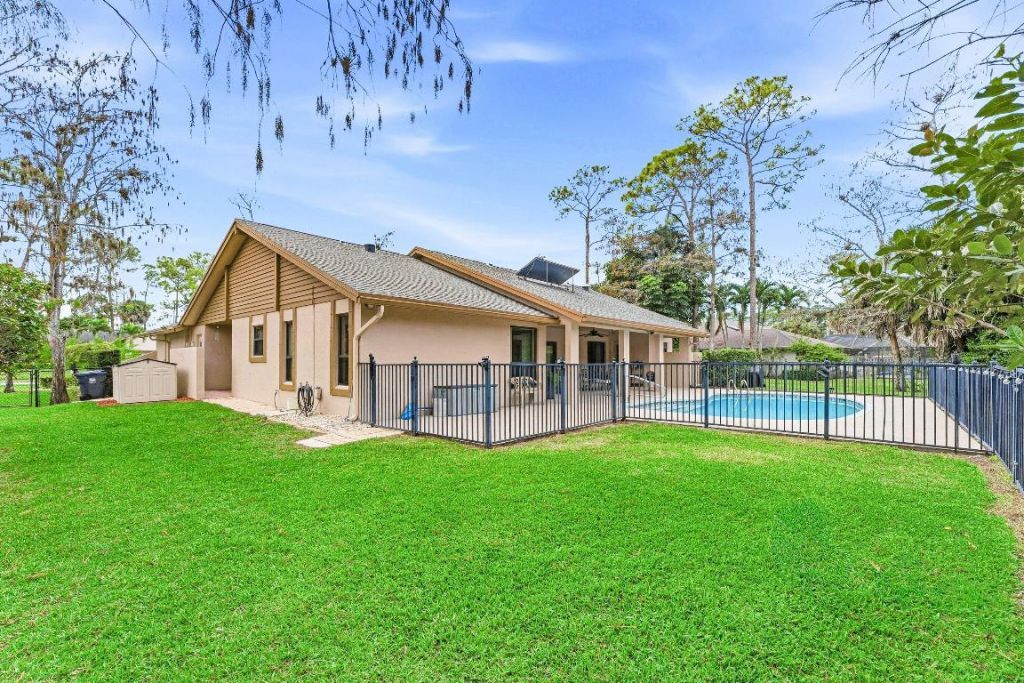 12735 Stone Pine Way, Wellington, FL 33414 Photo