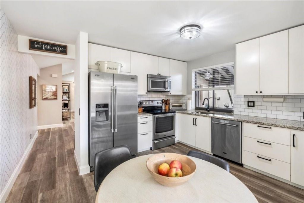 2164 Montpeliar, Weston, FL 33326 Photo