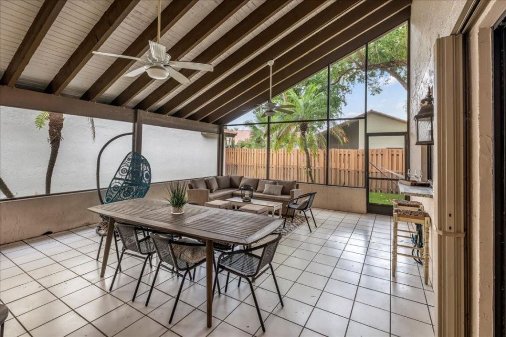 2164 Montpeliar, Weston, FL 33326 Photo