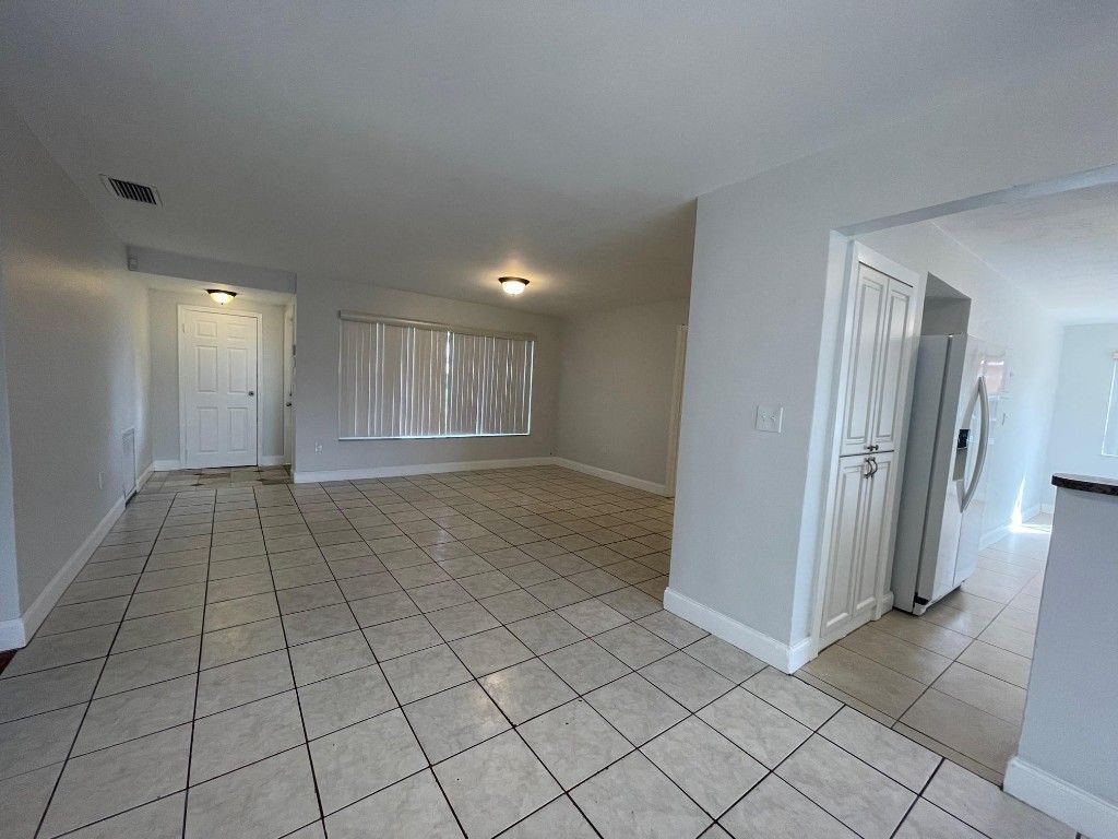 8510 Sunset Strip, Sunrise, FL 33322 Photo