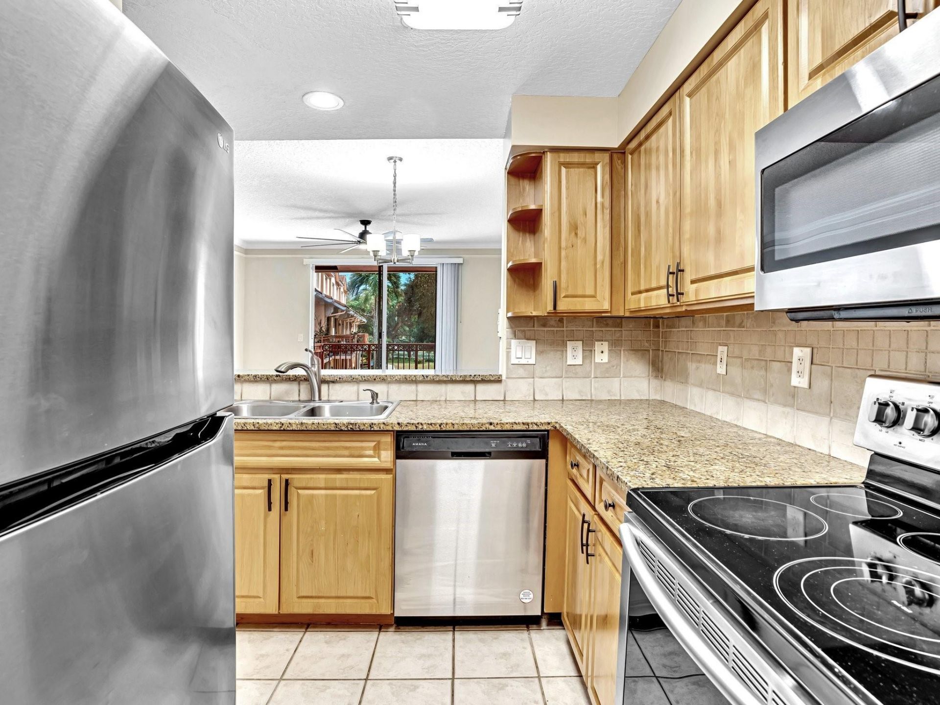 2022 Alta Meadows Lane, Unit 602, Delray Beach, FL 33444 Photo
