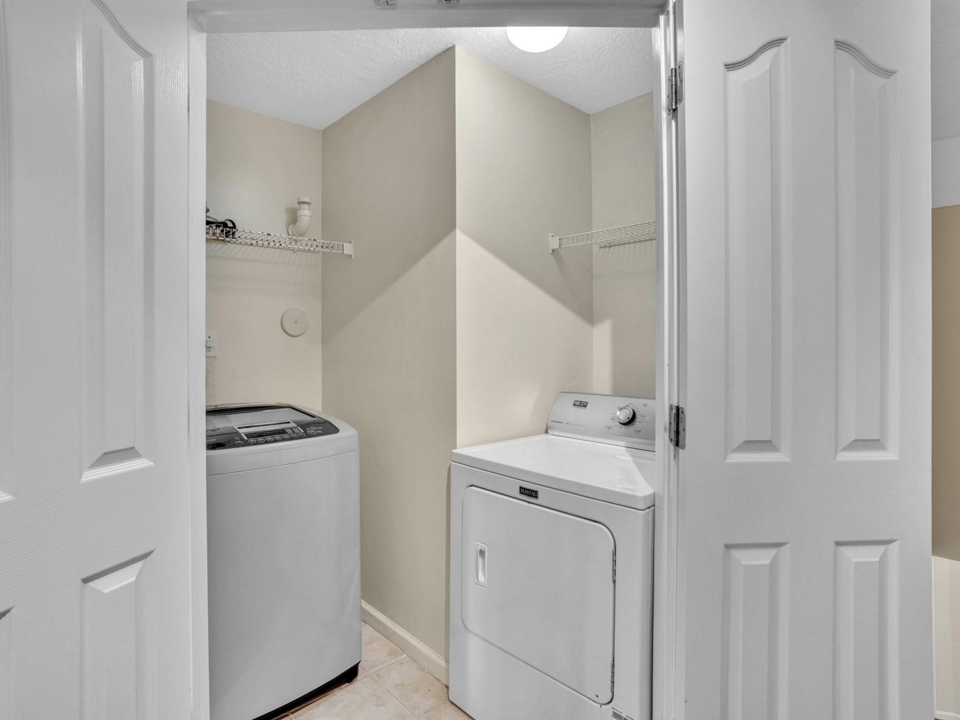 2022 Alta Meadows Lane, Unit 602, Delray Beach, FL 33444 Photo