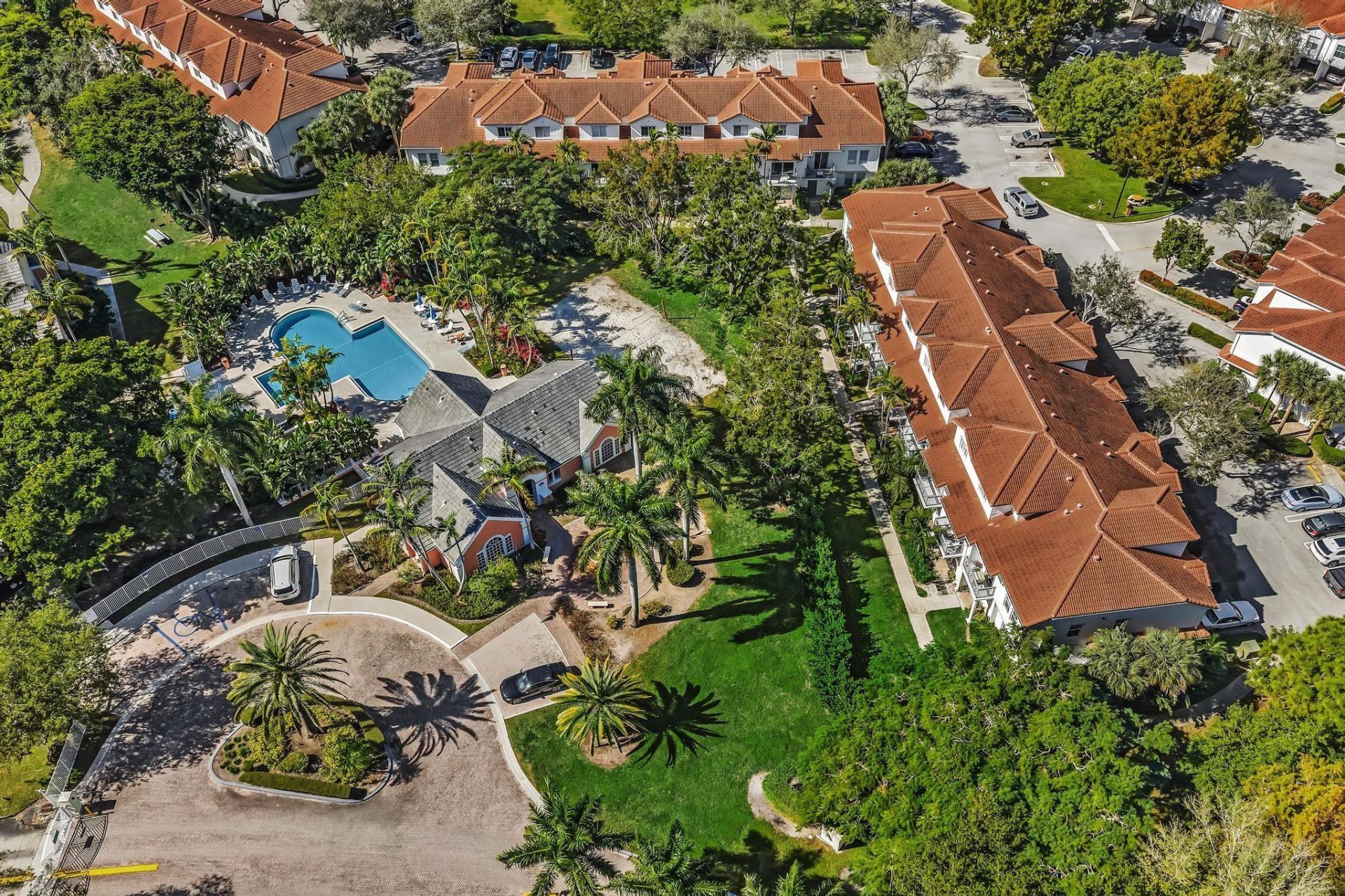 2022 Alta Meadows Lane, Unit 602, Delray Beach, FL 33444 Photo