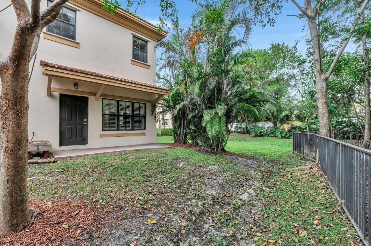 6140 Grand Cypress Circle, Coconut Creek, FL 33073 Photo
