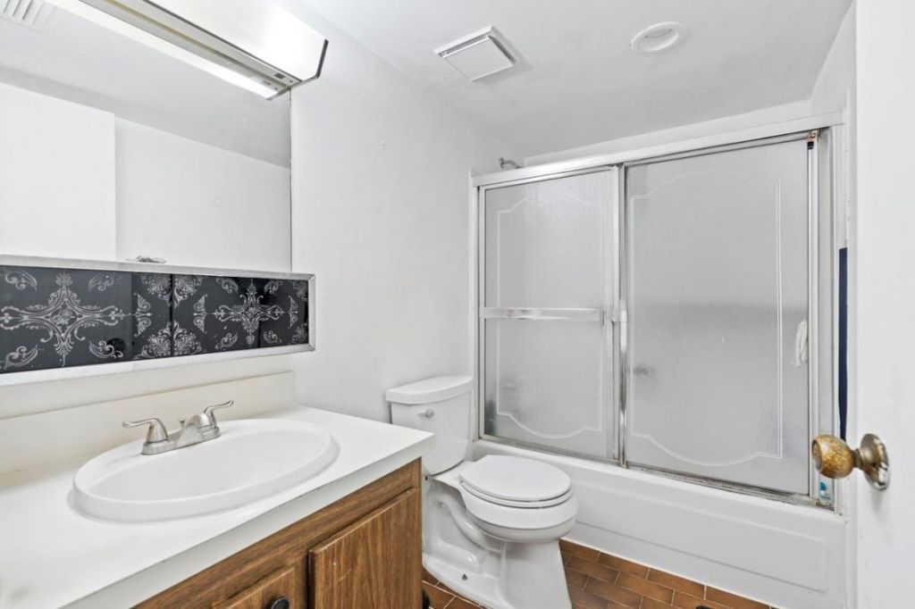 10762 La Placida Drive, Unit 7-106, Coral Springs, FL 33065 Photo