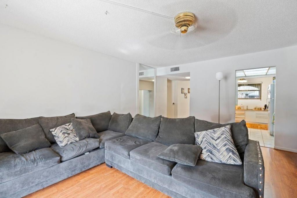 10762 La Placida Drive, Unit 7-106, Coral Springs, FL 33065 Photo