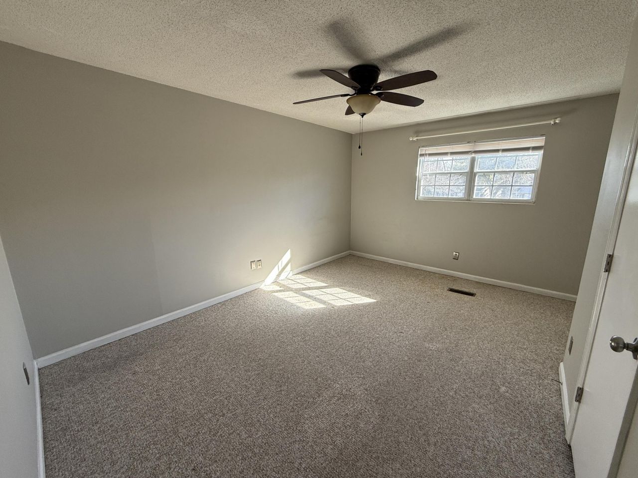 507 Stinson Drive Photo 14