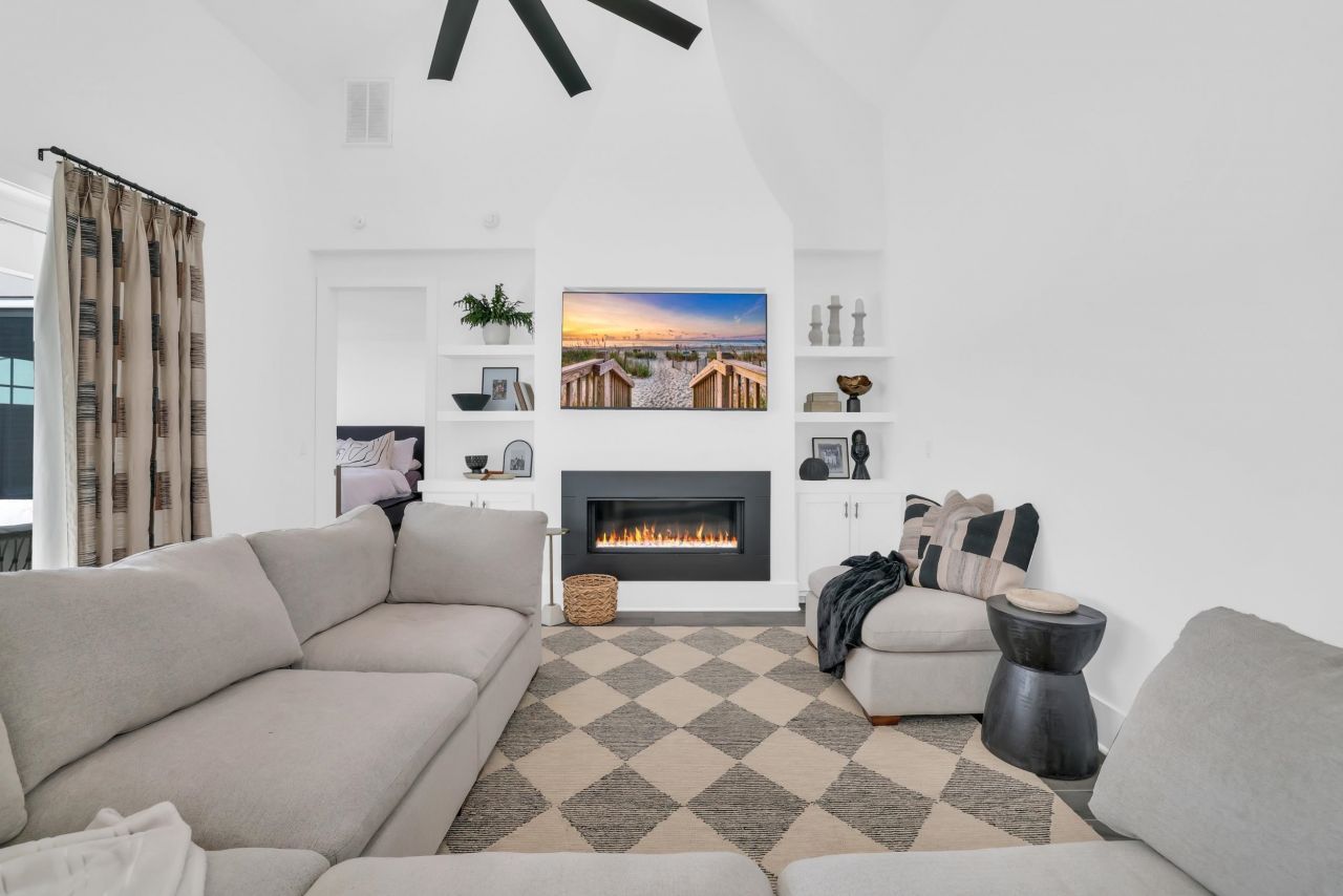 8189 Buffy Pl Photo 14