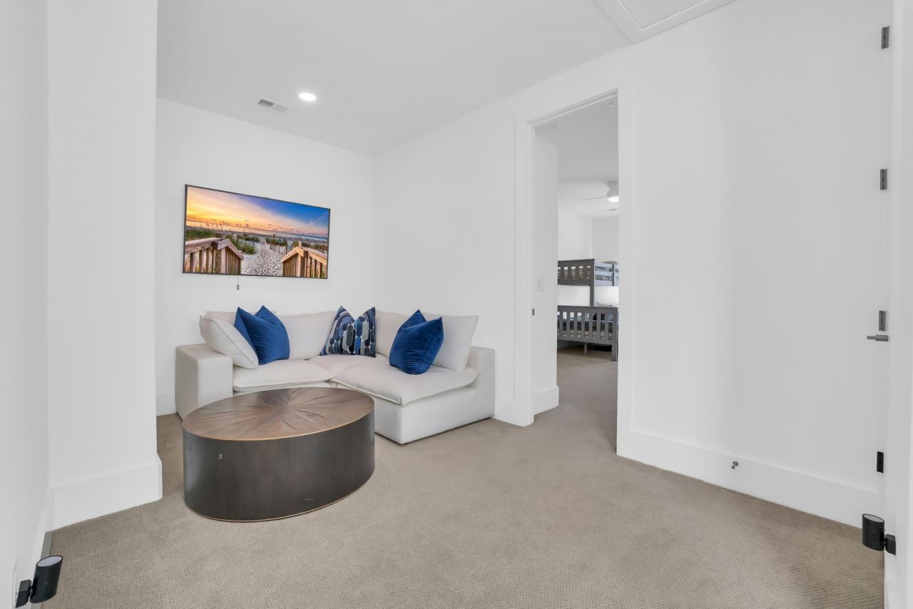 8189 Buffy Pl Photo 24