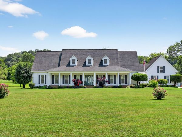 2236 New Hope Rd , Hendersonville, TN 37075