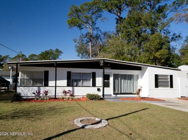 10250 BRIARCLIFF Road E, Jacksonville, FL 32218