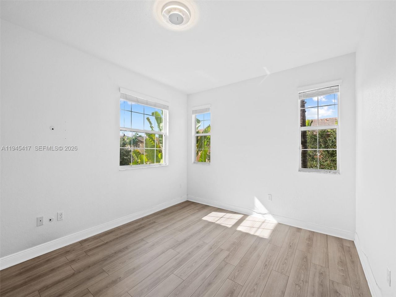 14762 SW 12th St, Pembroke Pines, FL 33027 Photo