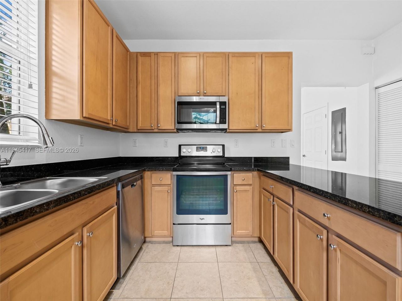 14762 SW 12th St, Pembroke Pines, FL 33027 Photo