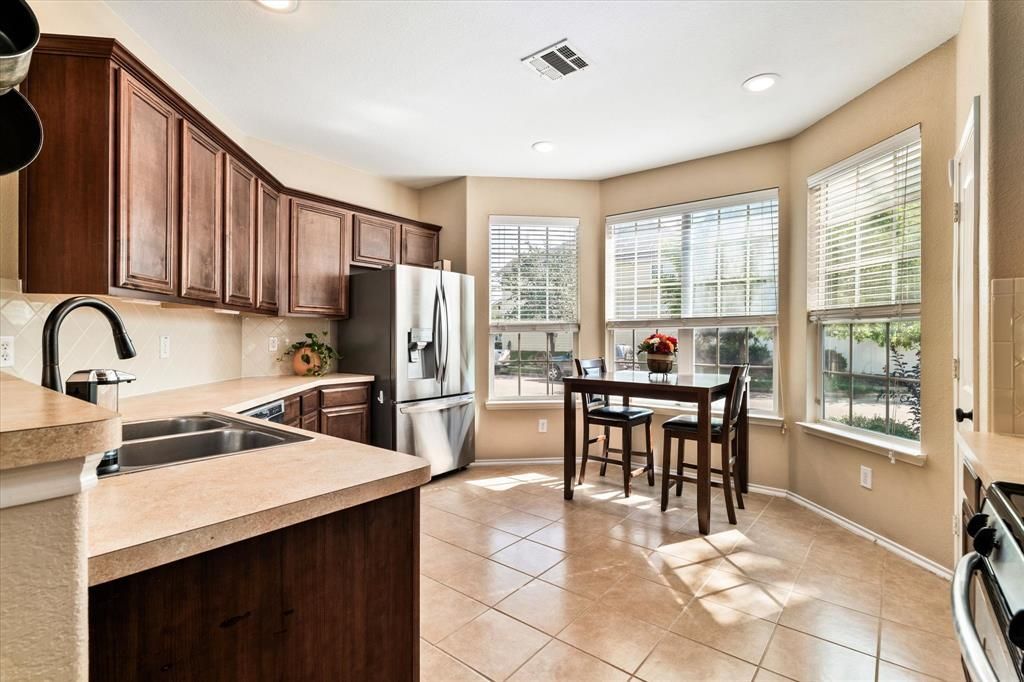 2205 Prospect Lane, Providence Village, TX 76227 Main Photo