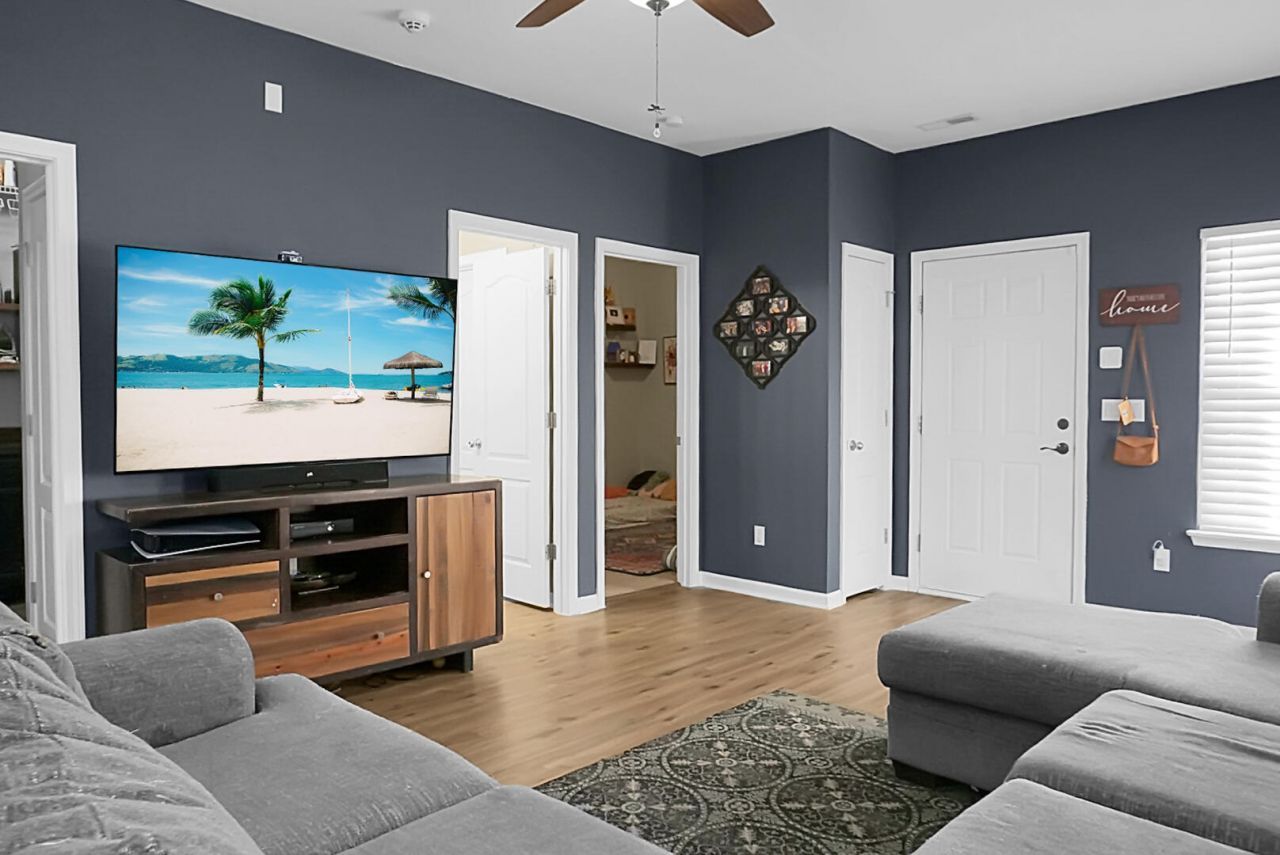 143 Pacolet Street Photo 9