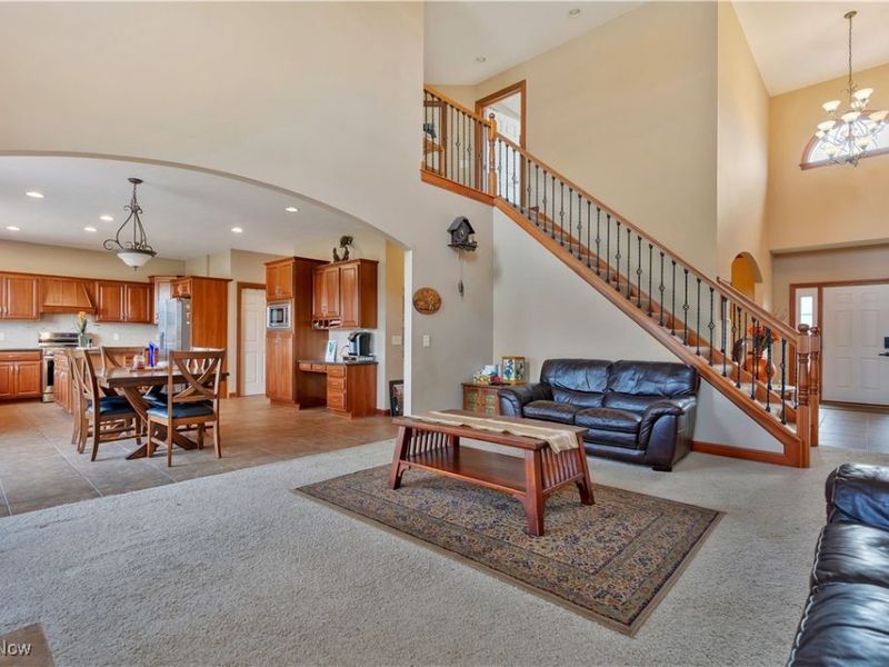 8487 Sandbridge Street NW, Massillon, OH 44646 Photo 12