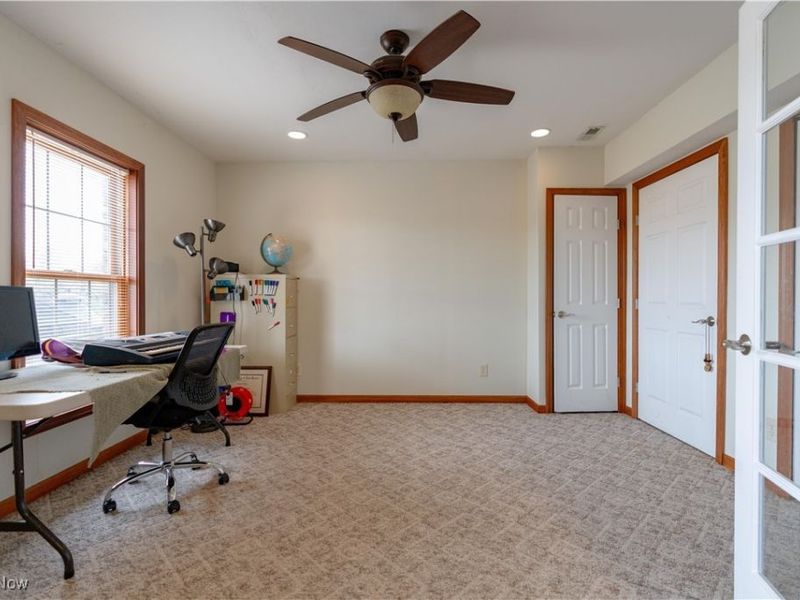 8487 Sandbridge Street NW, Massillon, OH 44646 Photo 35