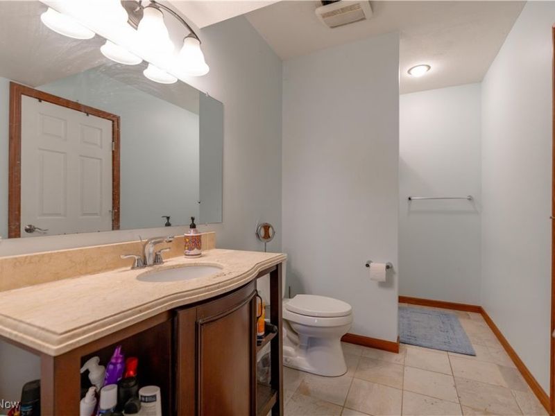 8487 Sandbridge Street NW, Massillon, OH 44646 Photo 39