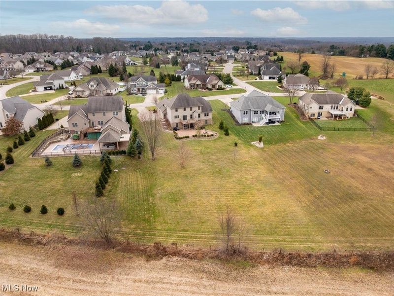 8487 Sandbridge Street NW, Massillon, OH 44646 Photo 48