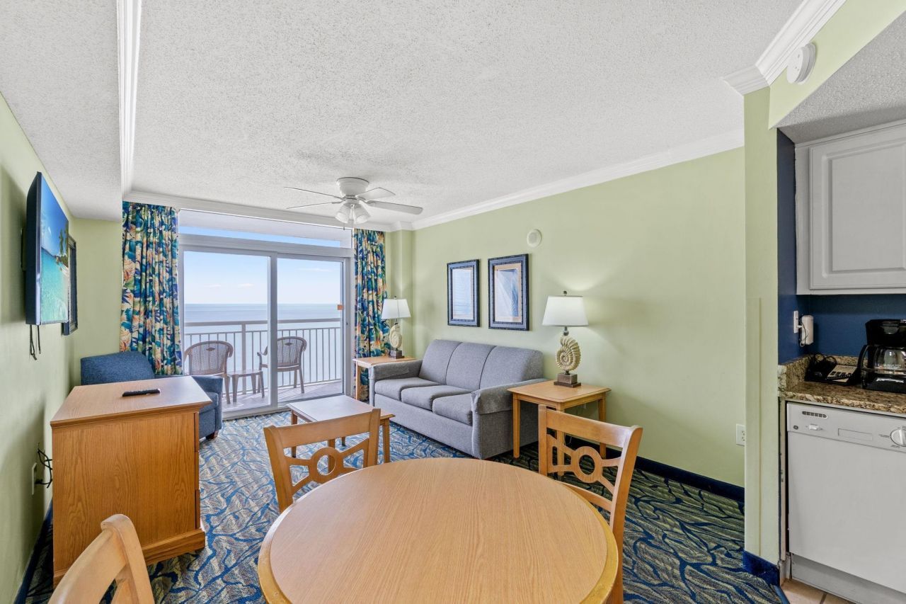 2201 S Ocean Blvd. Photo 6