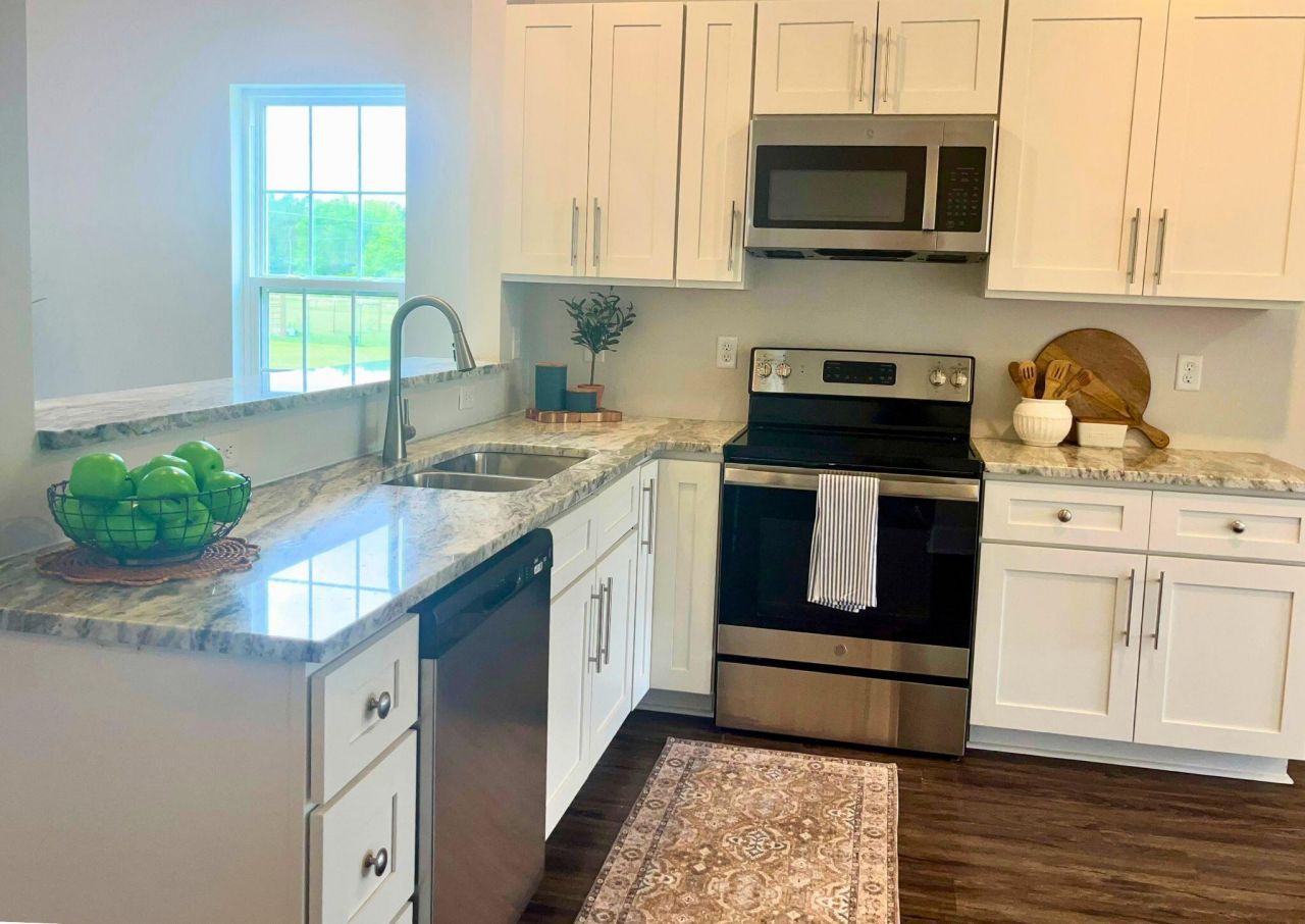 3292 North Highway 52 Photo 9