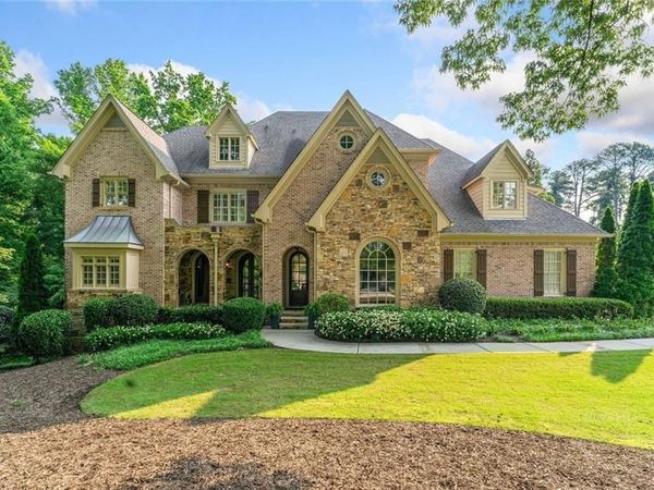 4304 Berkford Circle NE, Brookhaven, GA 30319