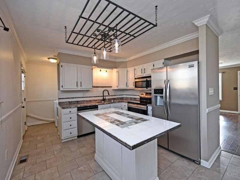 8638 Northport Drive, Anderson Twp, OH 45255 Photo 12