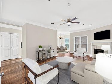 5407 Bryan Street, Unit B104, Dallas, TX 75206