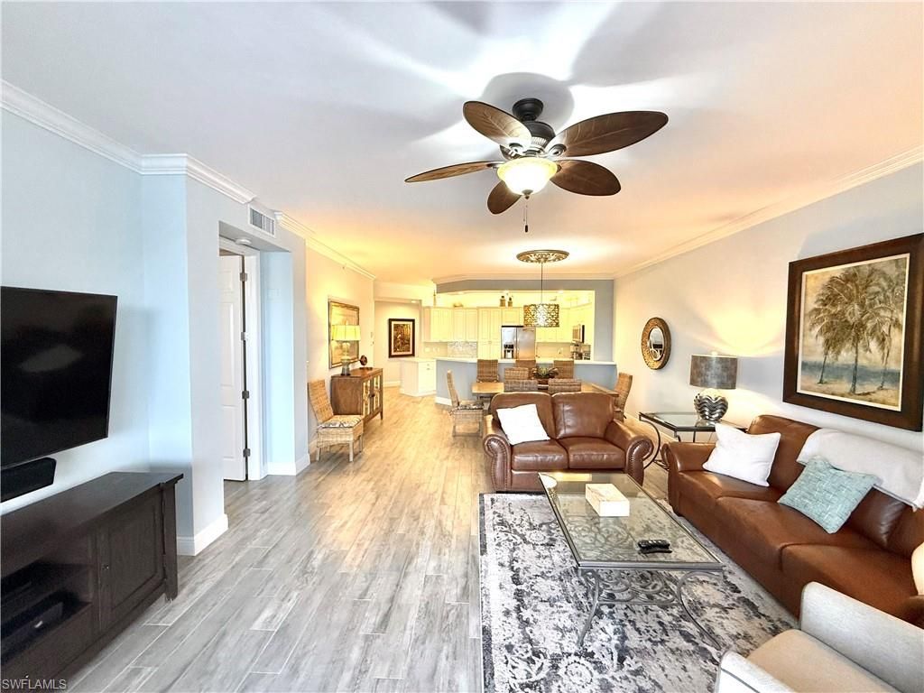 410 Flagship Dr, Unit 305, Naples, FL 34108 Photo