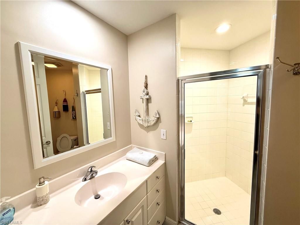 410 Flagship Dr, Unit 305, Naples, FL 34108 Photo