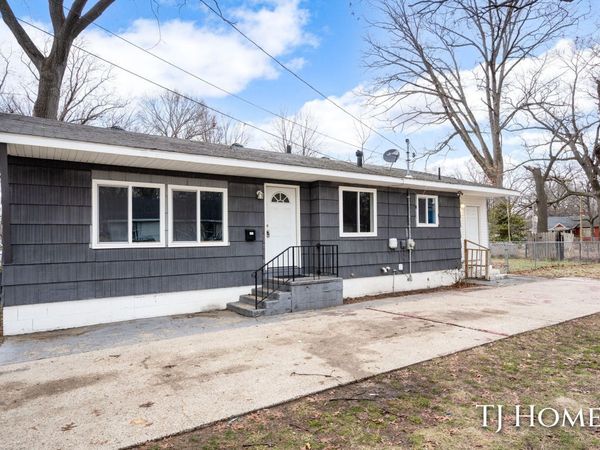 3220-3224 Jefferson Street, Muskegon, MI 49444